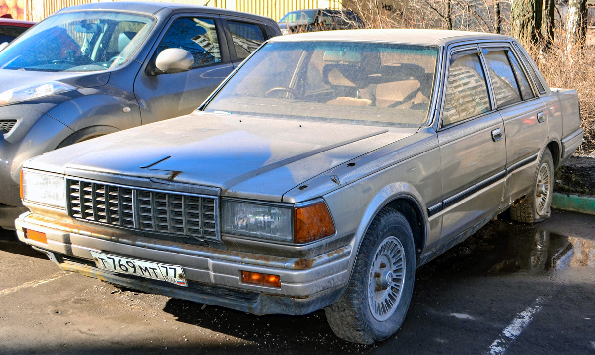 Москва, № Т 769 МТ 77 — Nissan Cedric (Y30) '83-87