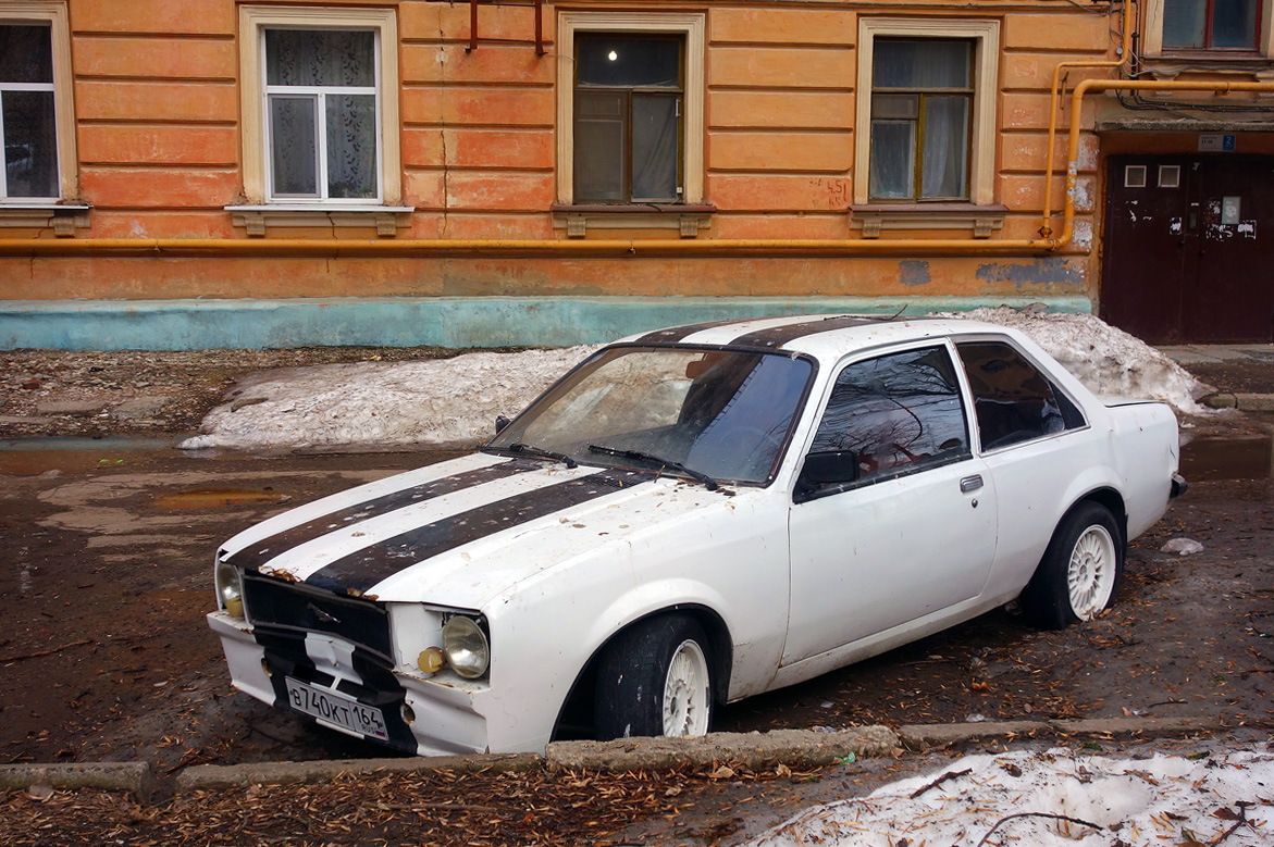 Саратовская область, № В 740 КТ 164 — Opel Rekord (E1) '77-82