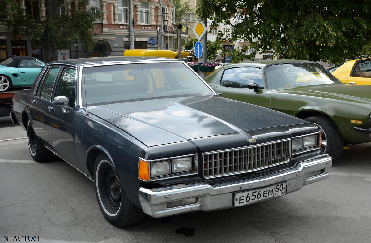 Московская область, № Е 656 ЕМ 50 — Chevrolet Caprice (3G) '77-90