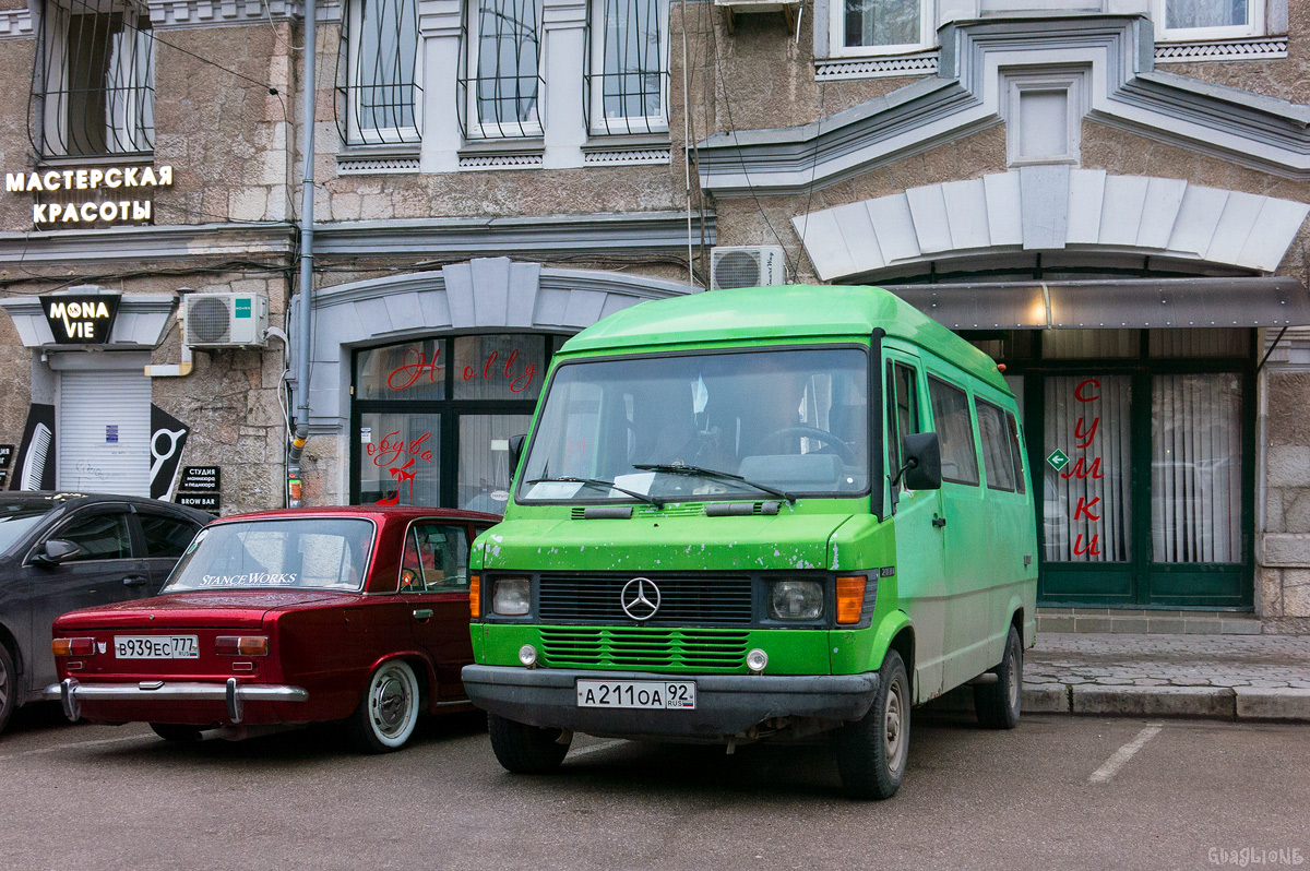 Севастополь, № А 211 ОА 92 — Mercedes-Benz T1 '76-96