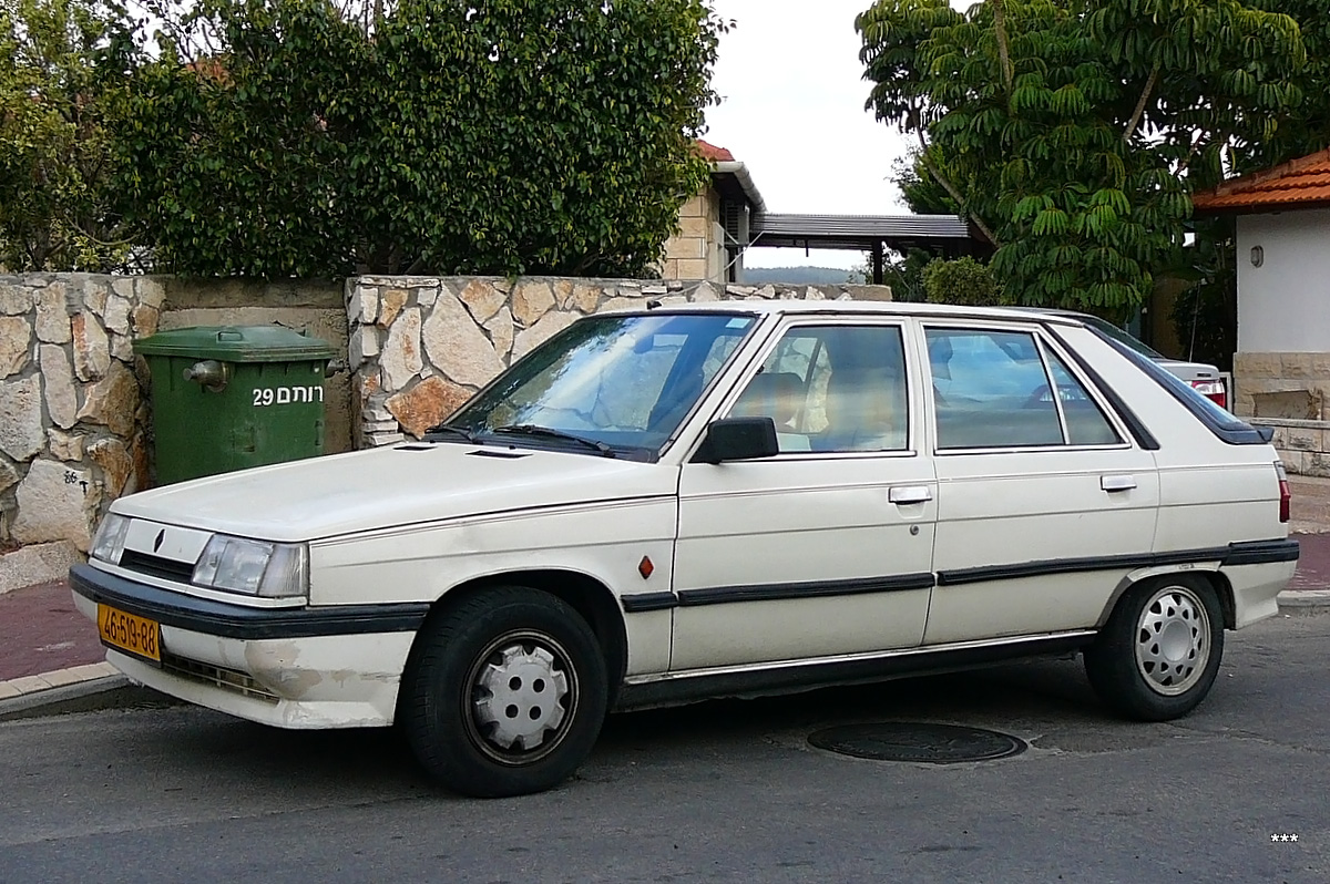 Израиль, № 46-519-88 — Renault 11 '81-89