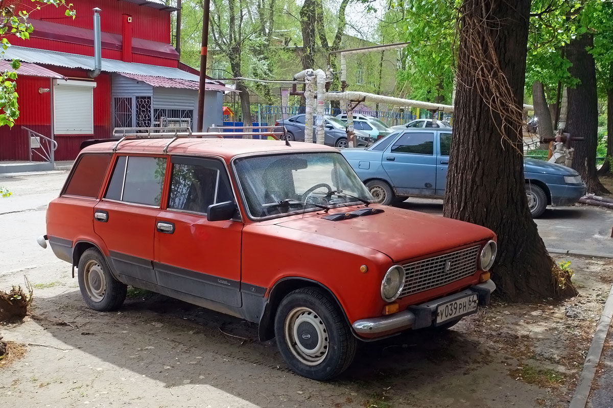 Саратовская область, № У 039 РН 64 — ВАЗ-2102 Жигули '71-86