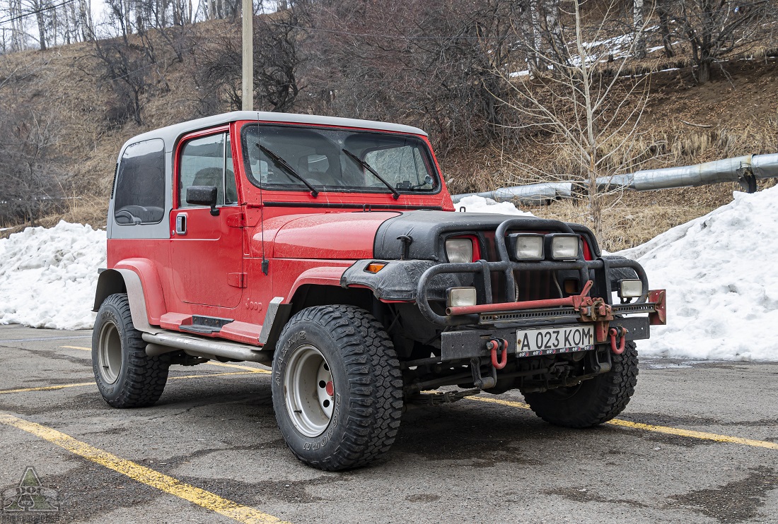 Алматы, № A 023 KOM — Jeep Wrangler (YJ) '87-96