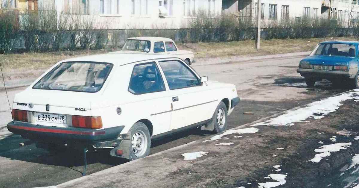 Санкт-Петербург, № Е 339 ОУ 78 — Volvo 345 '82-91; Санкт-Петербург — Иностранные легковые автомобили (1990-е гг.)