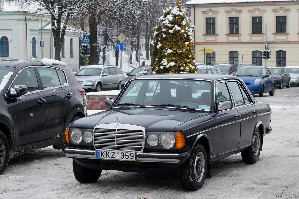 Литва, № KKZ 359 — Mercedes-Benz (W123) '76-86