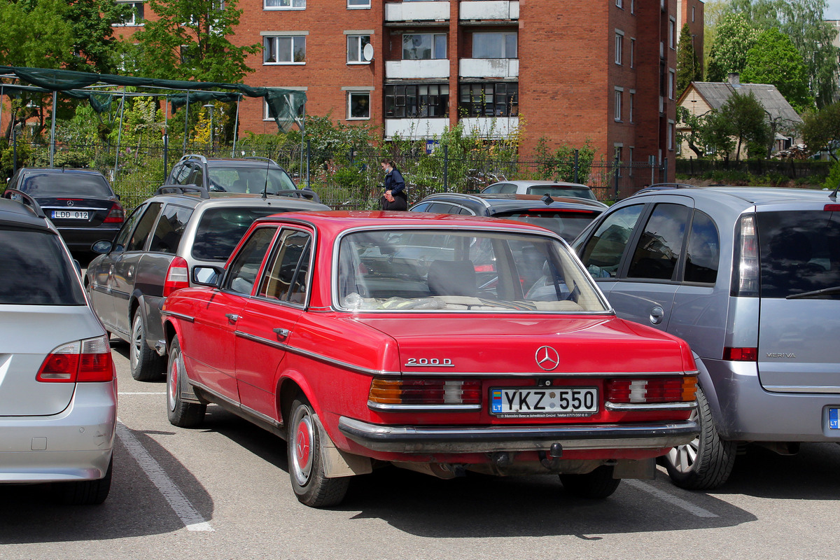 Литва, № YKZ 550 — Mercedes-Benz (W123) '76-86