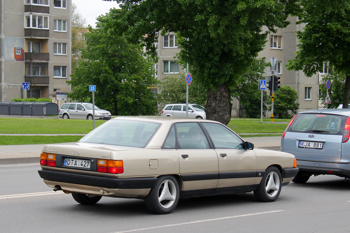 Литва, № DTA 427 — Audi 100 (C3) '82-91