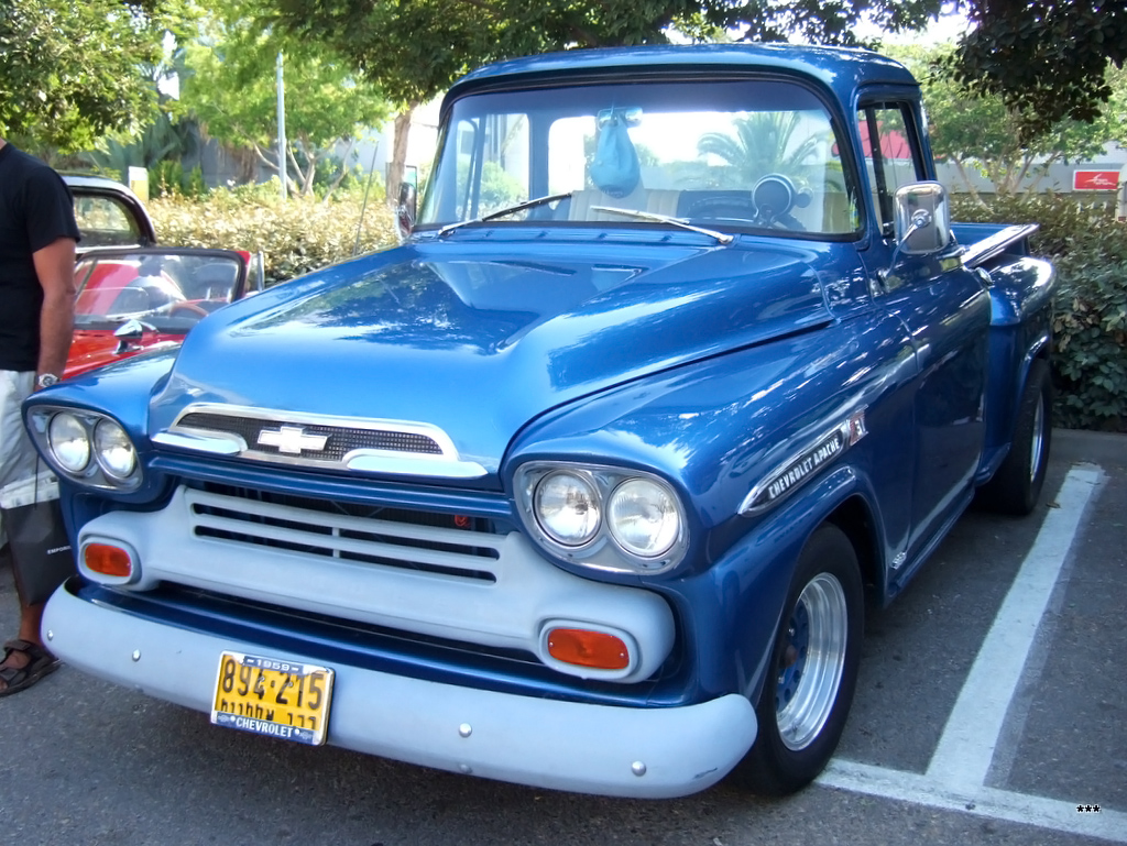 Израиль, № 894-215 — Chevrolet Apache '55-61