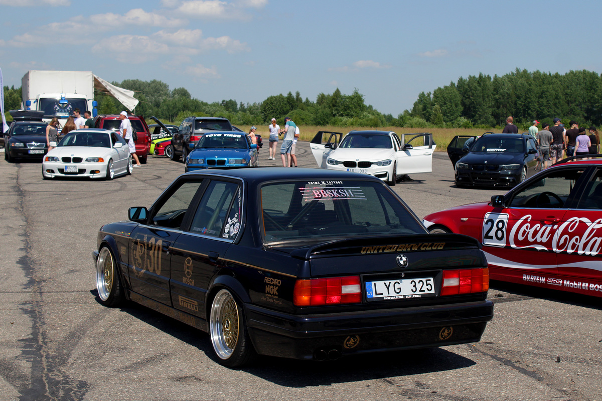 Литва, № LYG 325 — BMW 3 Series (E30) '82-94