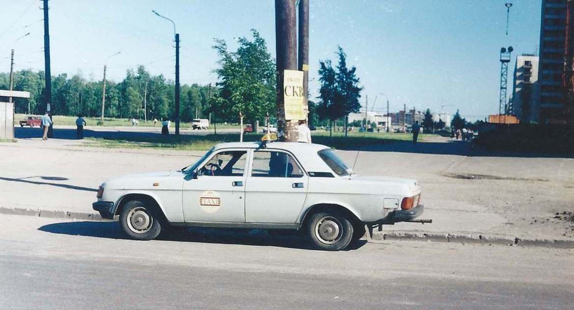 Санкт-Петербург — Автомобили такси (1990-е гг.)