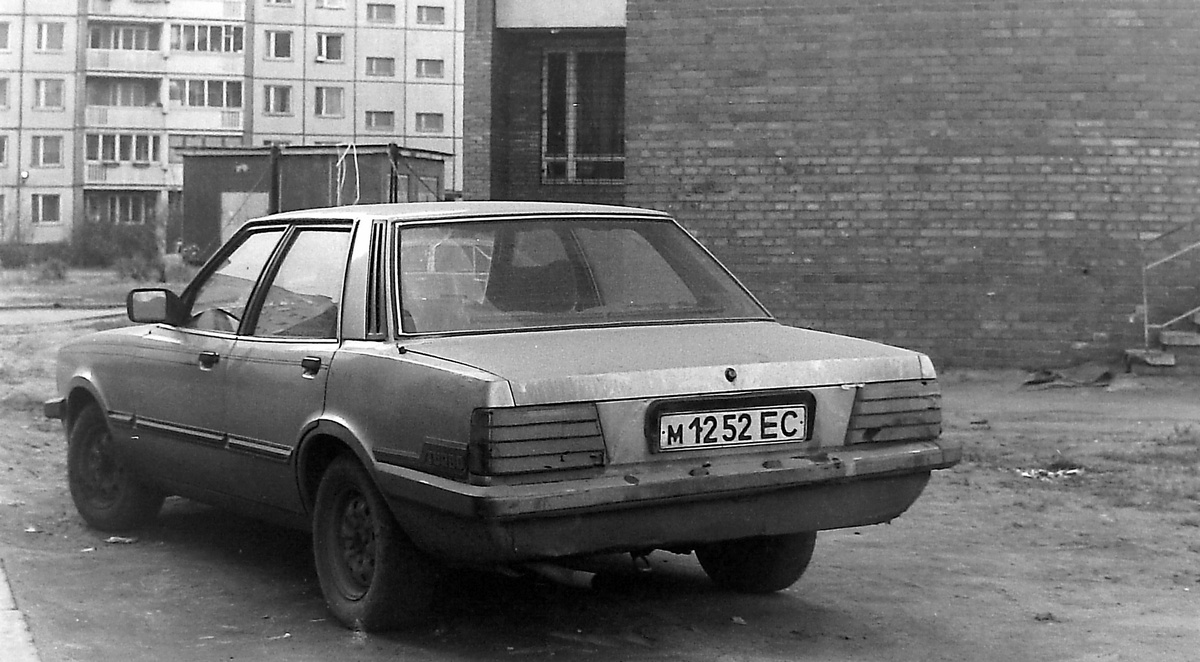 Санкт-Петербург, № М 1252 ЕС — Ford Taunus TC3 '79-82