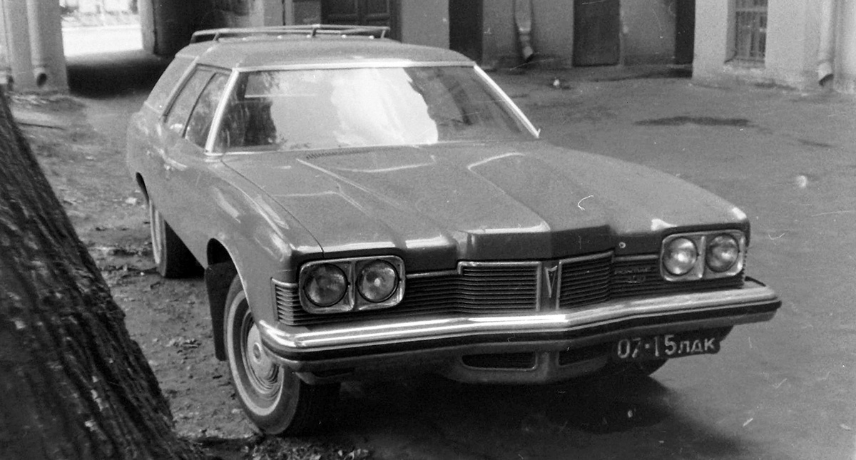 Санкт-Петербург, № 07-15 ЛДК — Pontiac Grand Safari (1G) '71-76; Санкт-Петербург — Иностранные легковые автомобили (1950 — 1980-е гг.)