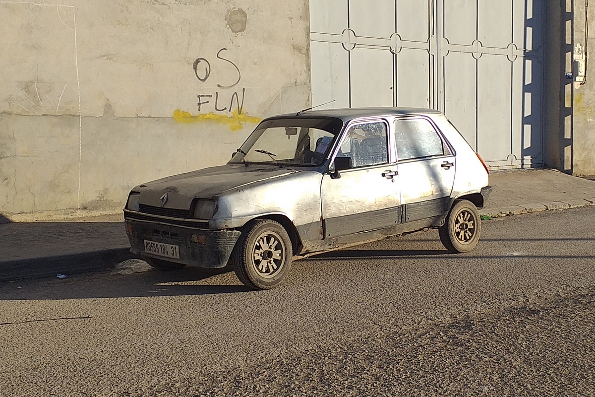 Алжир, № 09589 184 31 — Renault 5 '72-85