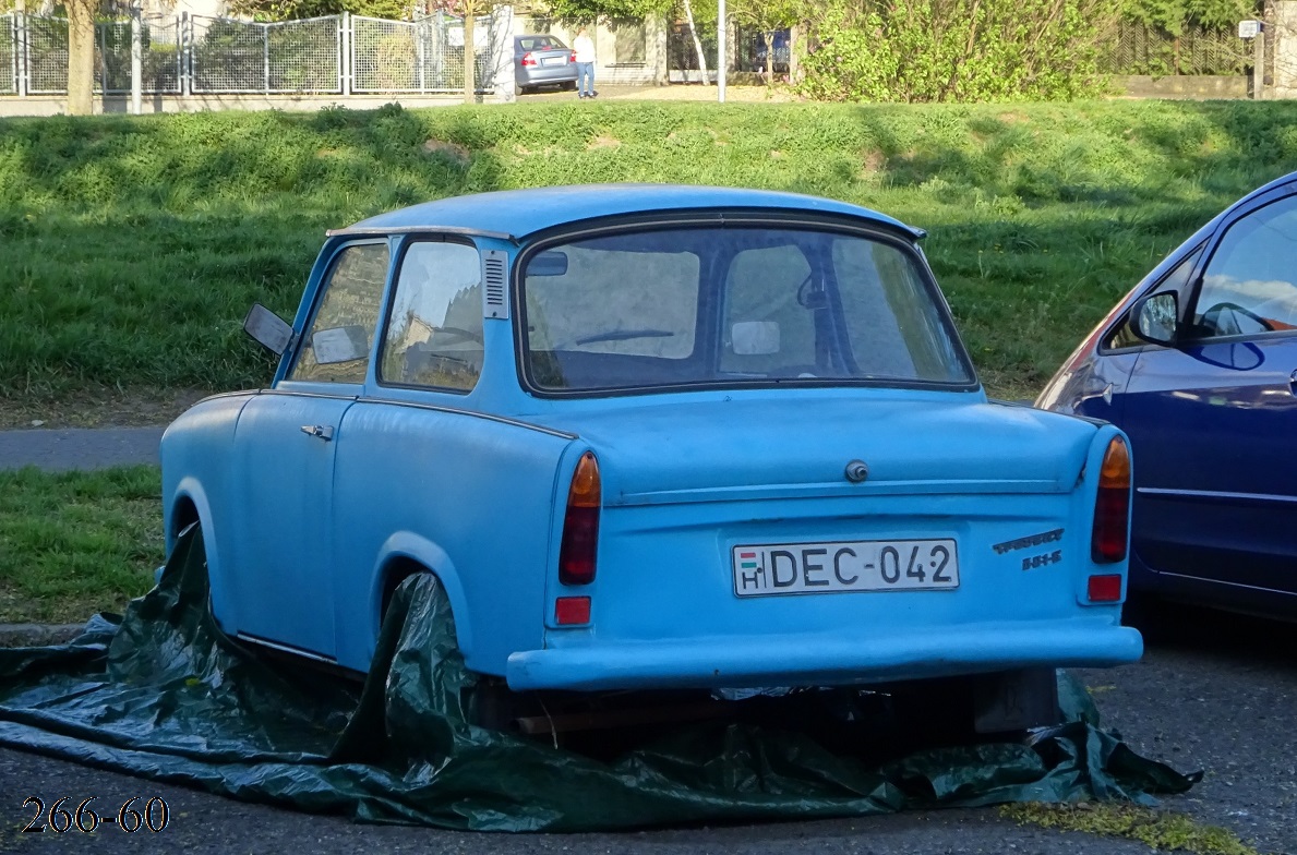 Венгрия, № DEC-042 — Trabant 601 (P601) '63-89