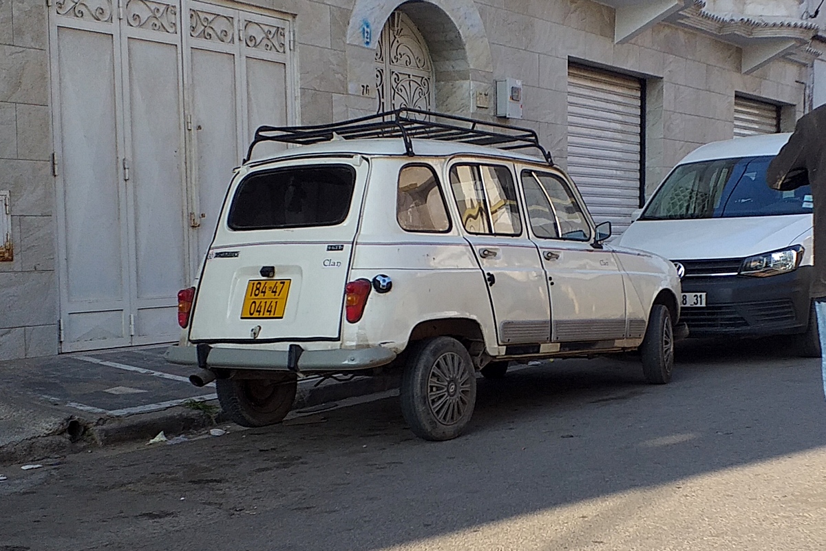 Алжир, № 04141 184 47 — Renault 4 TL '78-92