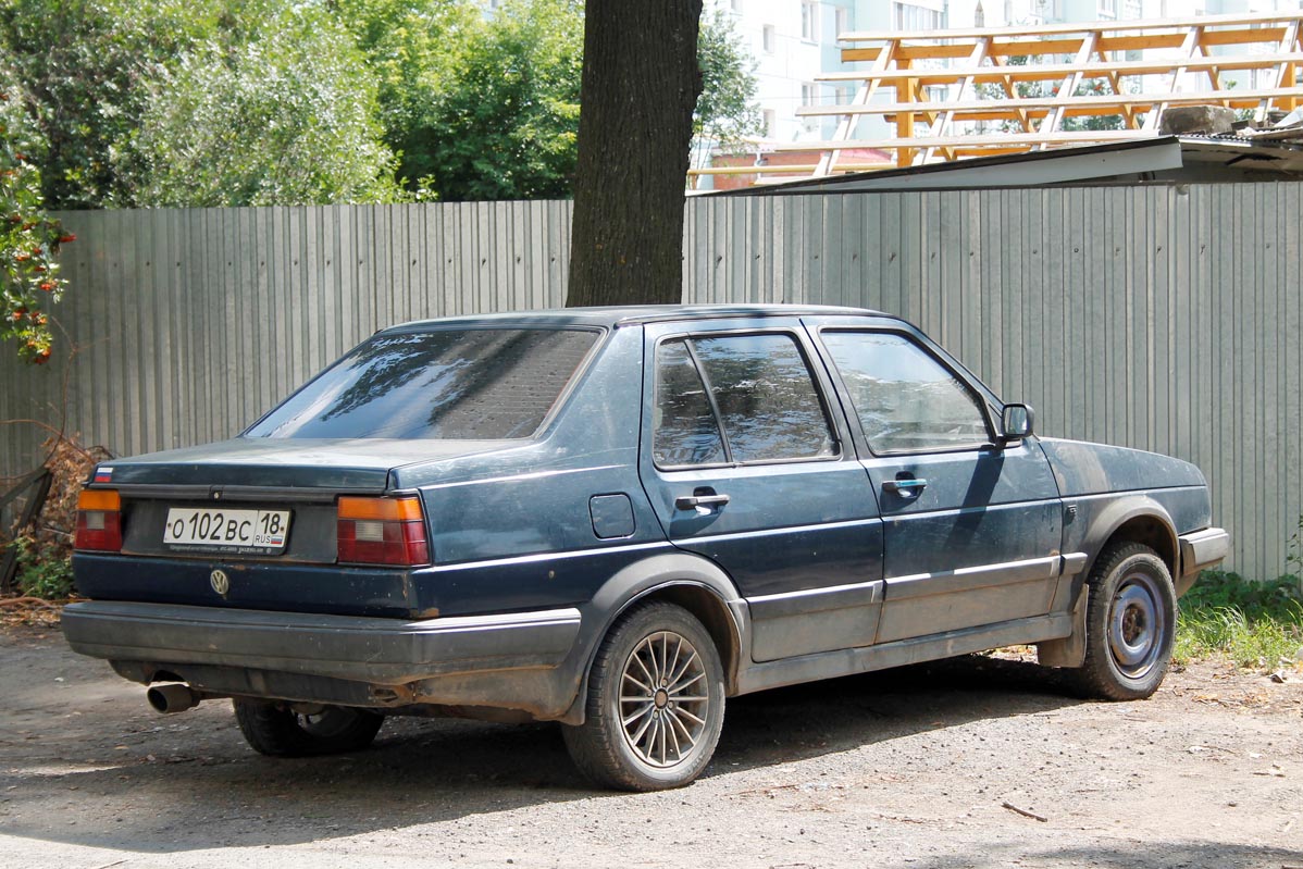 Удмуртия, № О 102 ВС 18 — Volkswagen Jetta Mk2 (Typ 16) '84-92