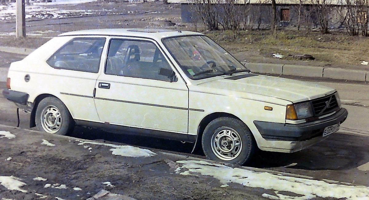 Санкт-Петербург, № Е 339 ОУ 78 — Volvo 345 '82-91