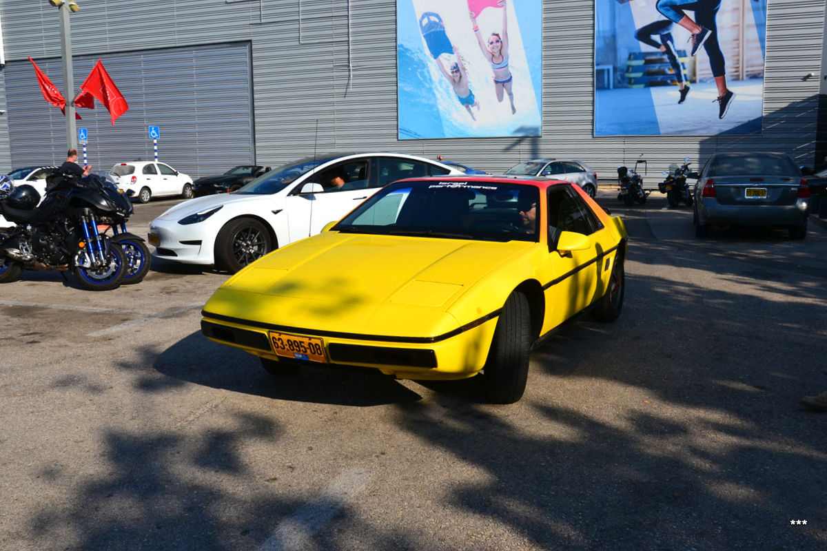 Израиль, № 63-895-08 — Pontiac Fiero '83-88