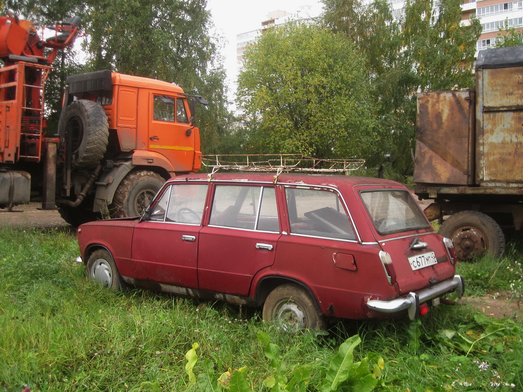 Кировская область, № С 677 МТ 43 — ВАЗ-2102 '71-86