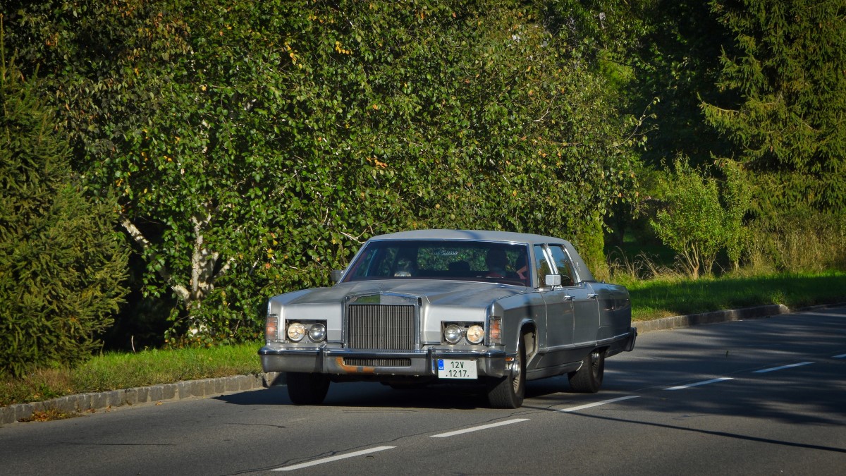 Чехия, № 12V 1217 — Lincoln Continental (5G) '70-79