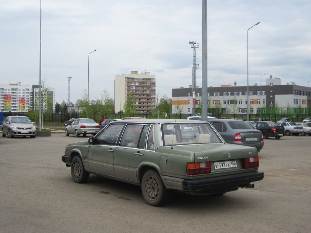 Кировская область, № К 492 УК 152 — Volvo 740 '84-92
