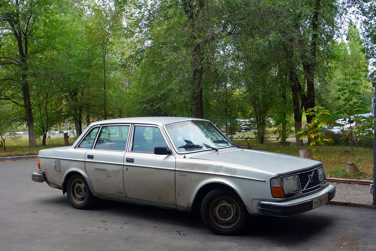 Саратовская область, № Т 478 ЕР 64 — Volvo 244 GL '79-81