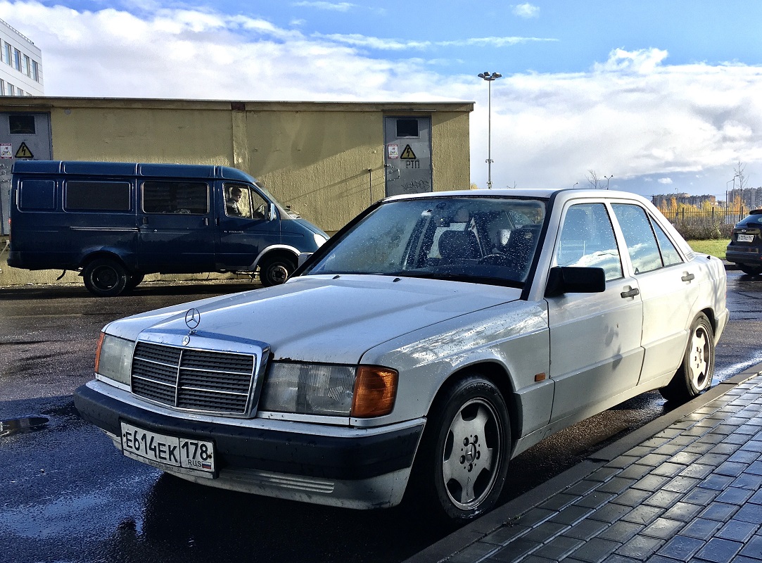 Санкт-Петербург, № Е 614 ЕК 178 — Mercedes-Benz (W201) '82-93