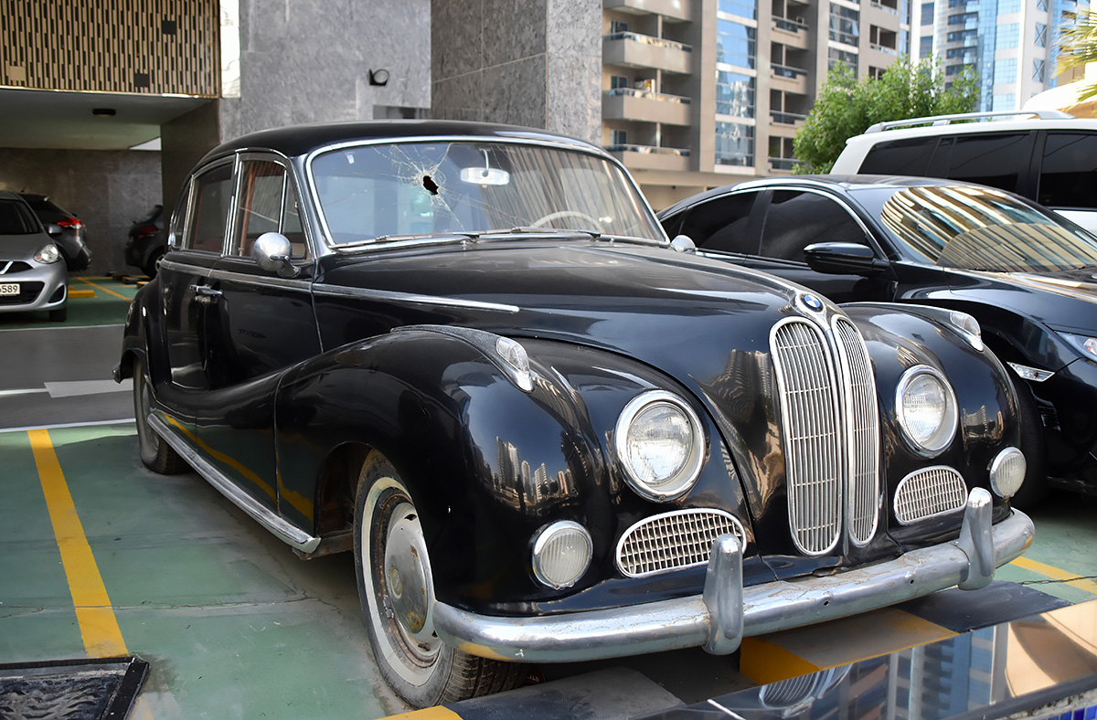 UAE, # (UAE) U/N 0002 — BMW 502 '55-64