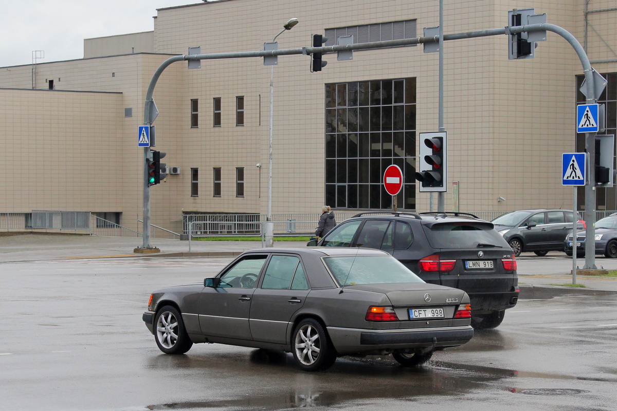 Литва, № CFT 998 — Mercedes-Benz (W124) '84-96