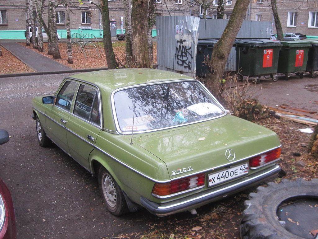 Кировская область, № Х 440 ОЕ 43 — Mercedes-Benz (W123) '76-86