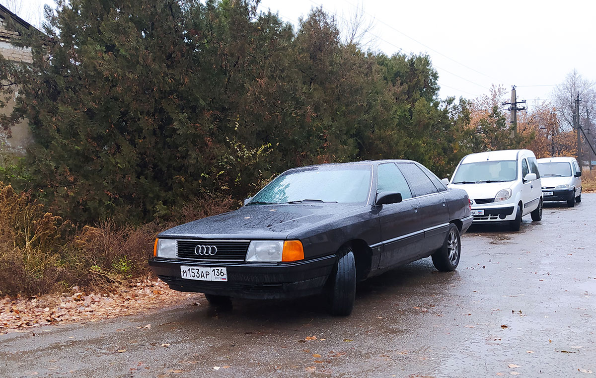 Луганская область, № М 153 АР 136 — Audi 100 (C3) '82-91