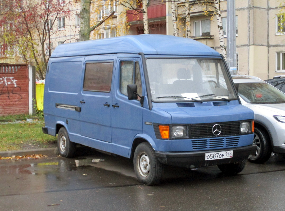 Санкт-Петербург, № О 587 ОР 198 — Mercedes-Benz T1 '76-96