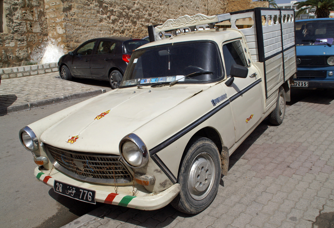 Тунис, № 28 776 — Peugeot 404 '60-75