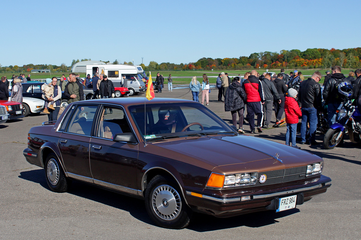 Литва, № FRZ 964 — Buick Century (5G) '82-96; Литва — Retro mugė 2021 ruduo