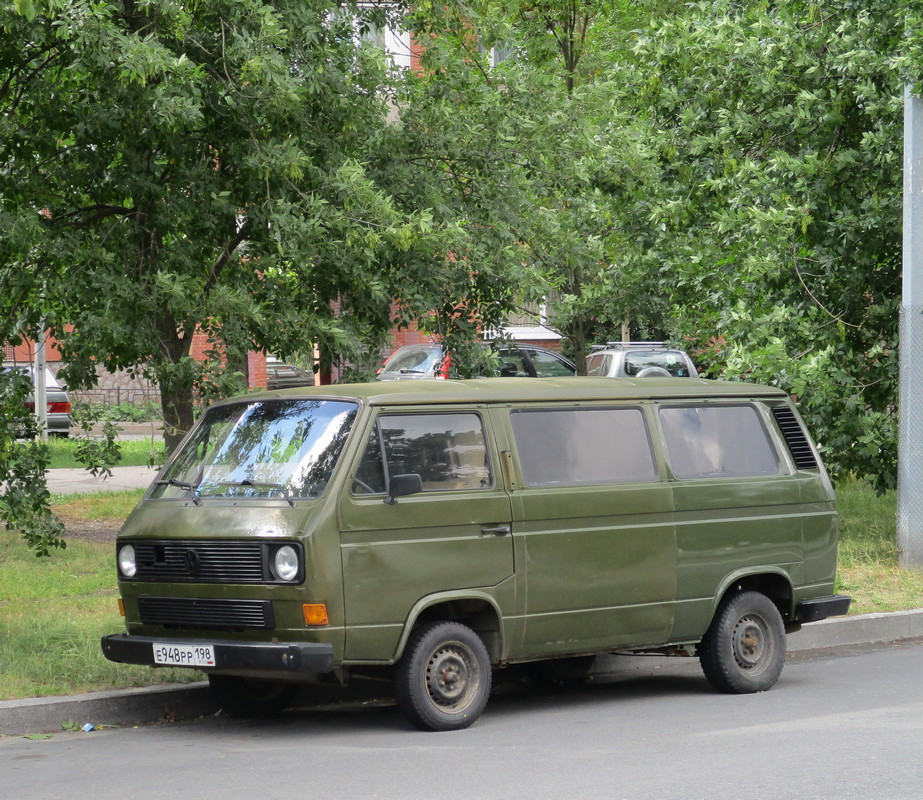 Санкт-Петербург, № Е 948 РР 198 — Volkswagen Typ 2 (Т3) '79-92
