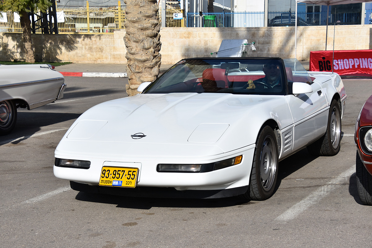 Израиль, № 93-957-55 — Chevrolet Corvette (C4) '84-96