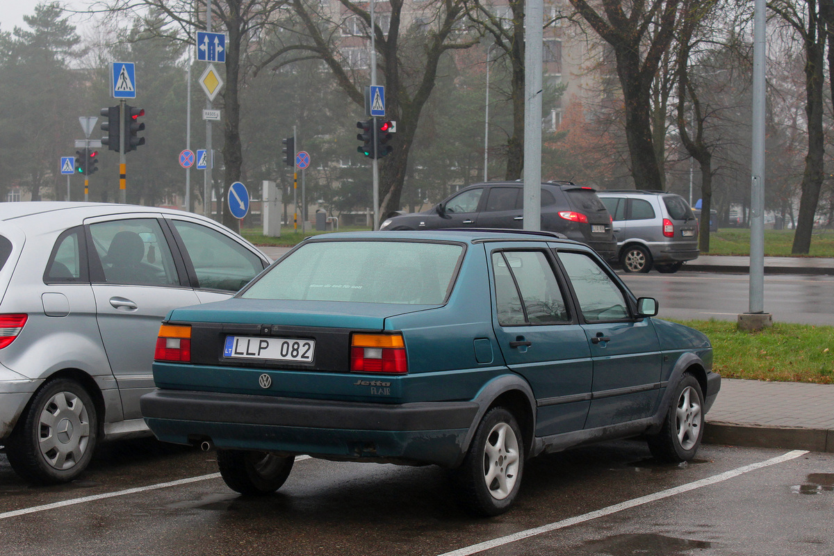 Литва, № LLP 082 — Volkswagen Jetta Mk2 (Typ 16) '84-92