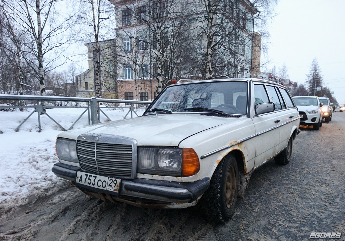 Архангельская область, № А 753 СО 29 — Mercedes-Benz (S123) '78-86