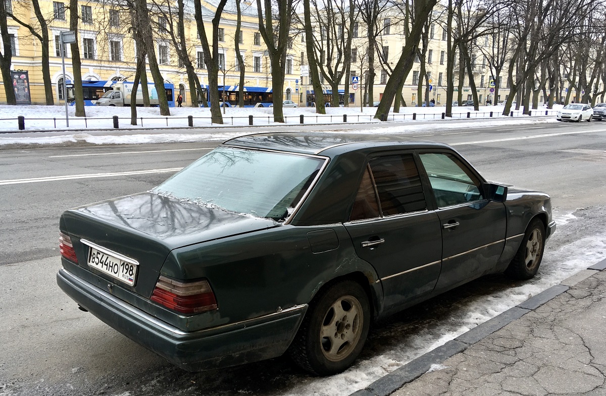 Санкт-Петербург, № В 544 НО 198 — Mercedes-Benz (W124) '84-96