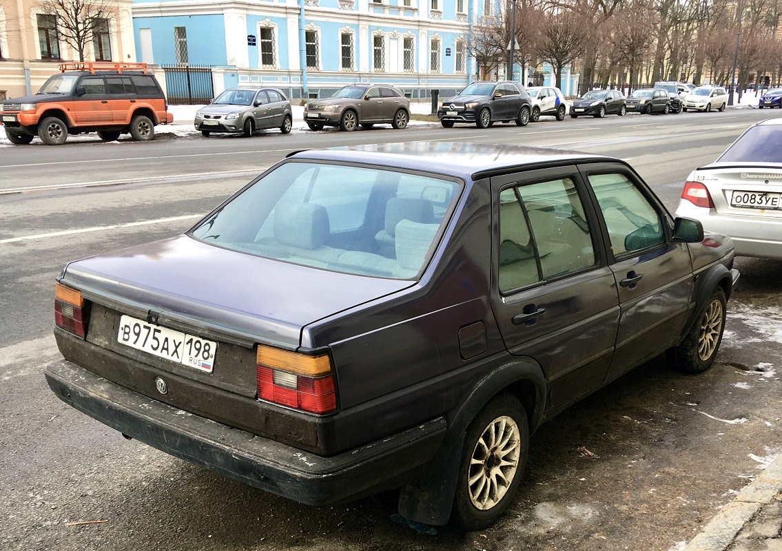 Санкт-Петербург, № В 975 АХ 198 — Volkswagen Jetta Mk2 (Typ 16) '84-92