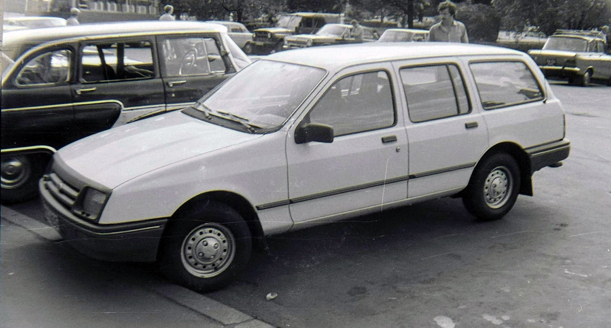 Финляндия, № AST-425 — Ford Sierra MkI '82-87