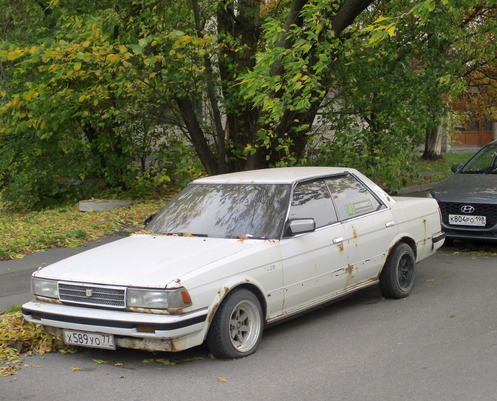 Москва, № Х 589 УО 77 — Toyota Chaser (Х70) '84-88