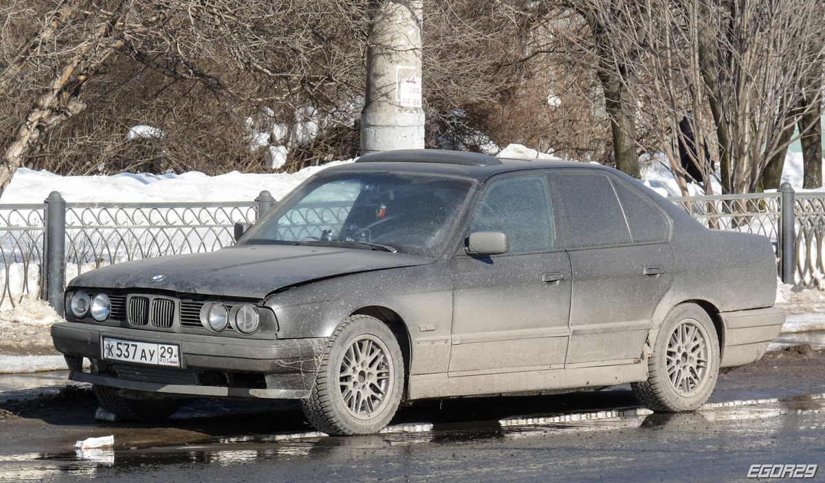 Архангельская область, № К 537 АУ 29 — BMW 5 Series (E34) '87-96