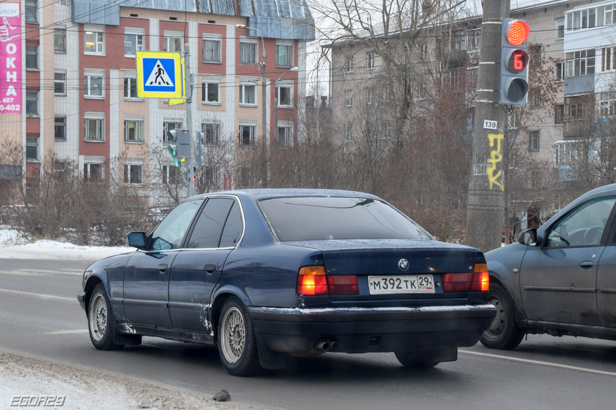 Архангельская область, № М 392 ТК 29 — BMW 5 Series (E34) '87-96