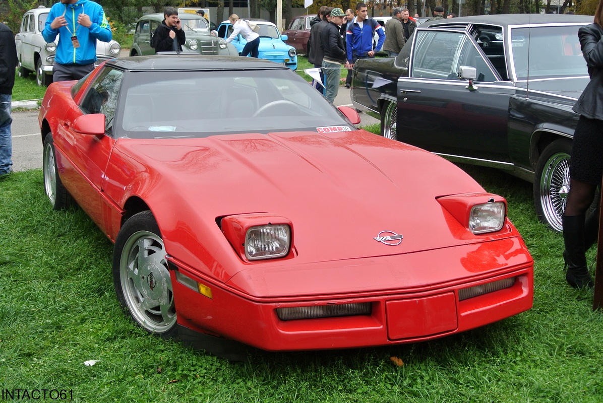 Ростовская область, № (61) Б/Н 0100 — Chevrolet Corvette (C4) '84-96