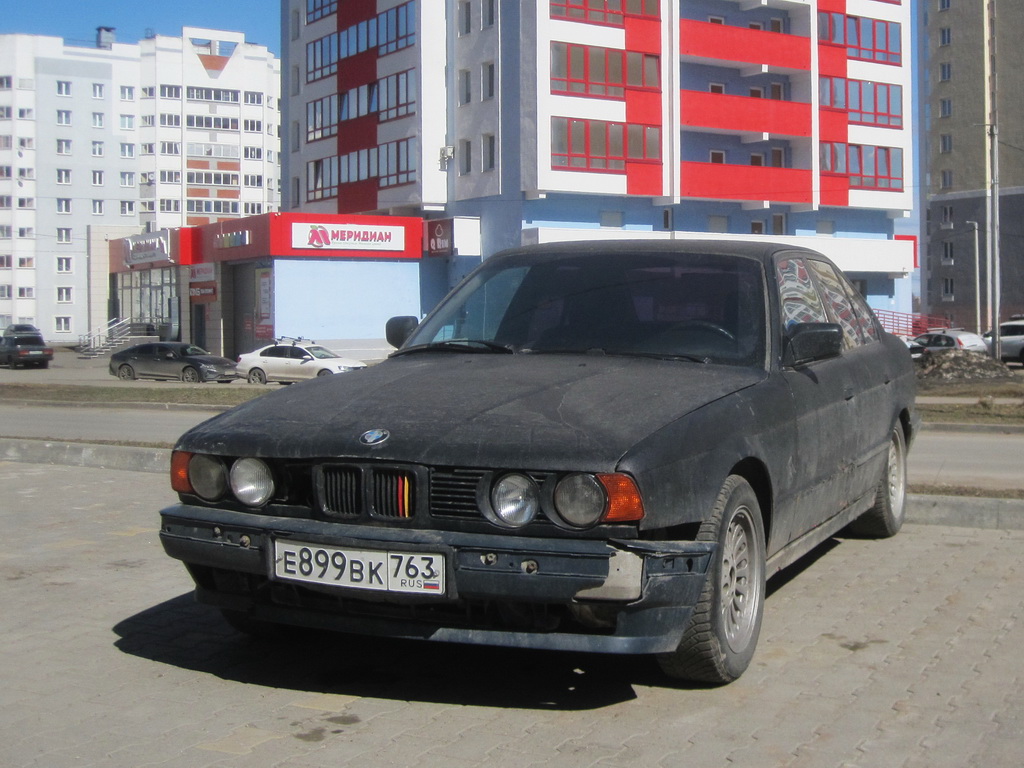 Кировская область, № Е 899 ВК 763 — BMW 5 Series (E34) '87-96
