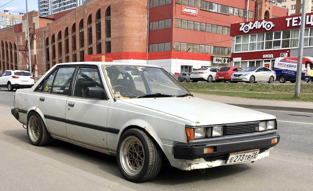 Санкт-Петербург, № Е 273 ТВ 28 — Toyota Carina ED (ST160) 85-89