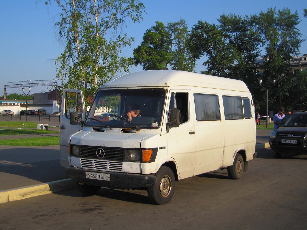Татарстан, № О 458 ТВ 16 — Mercedes-Benz T1 '76-96