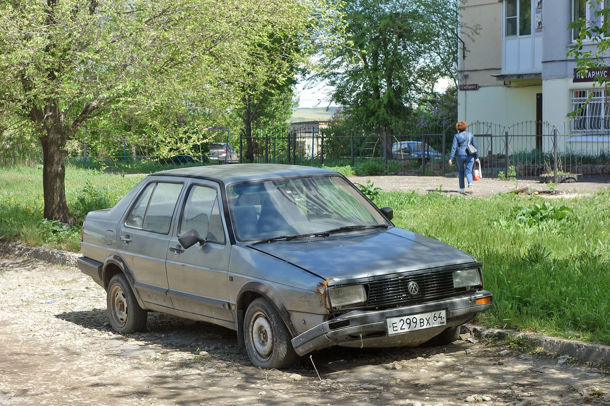 Саратовская область, № Е 299 ВХ 64 — Volkswagen Jetta Mk2 (Typ 16) '84-92