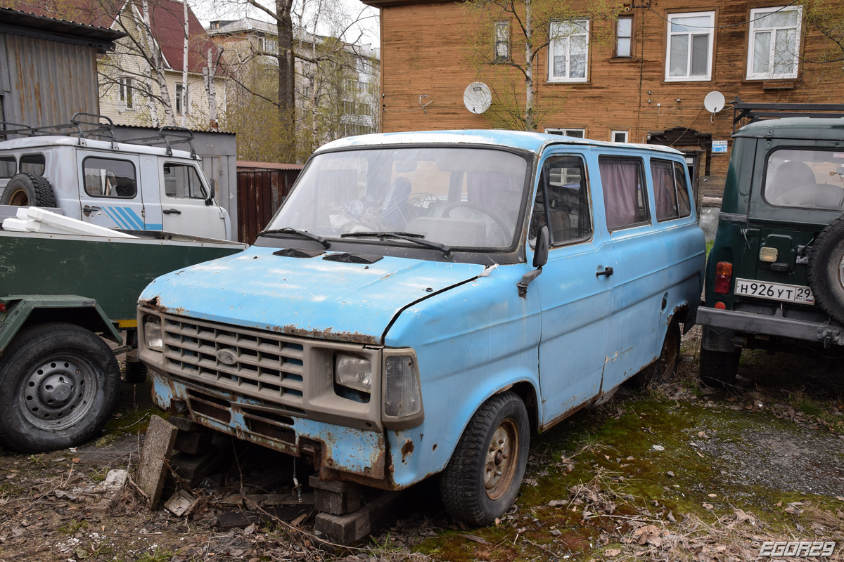 Архангельская область, № В 412 КР 29 — Ford Transit (2G) '78-86